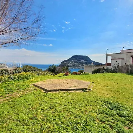 Bed & Breakfast Al Mira Bacoli