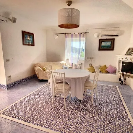 Al Mira Bed & Breakfast *