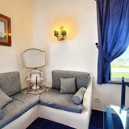Al Mira Bed & Breakfast *