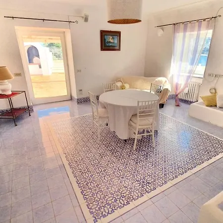 Al Mira Bed & Breakfast *